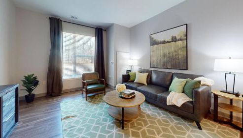 H4N Furnished Apartments at Ellipse Urban in Hampton VA - Photo 3