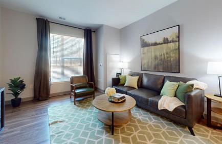 H4N Furnished Apartments at Ellipse Urban in Hampton VA - Photo 3