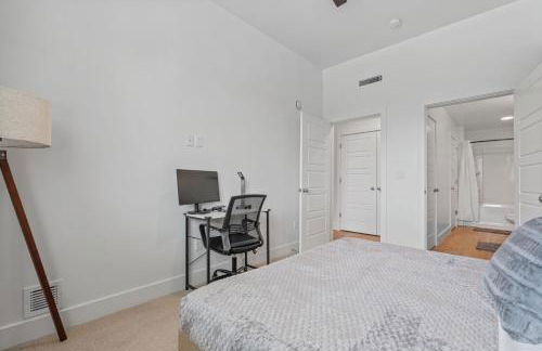2BR and 2BA Near Events, Dining, and TRAX - Foto 14