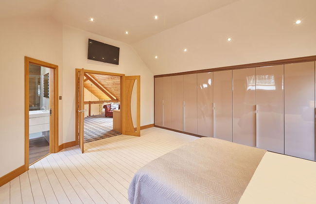 Host Stay Shunner Howe Lodge - Photo 9