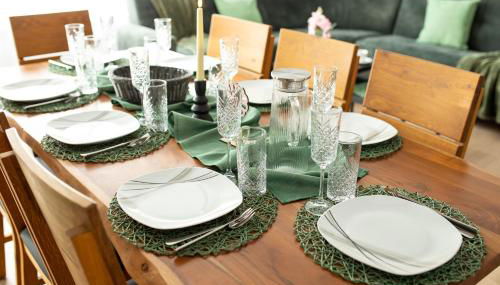 SmartStay Apartment 91 m2, Balkon, Parkplatz, Self Check-in, 2 WCs, Kaffeevollautomat - Foto 4