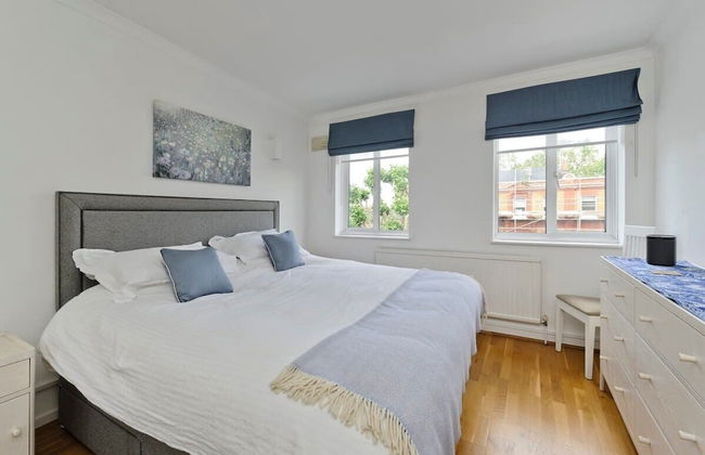 3 Bedroom Apartment, Earls Court - Foto 1