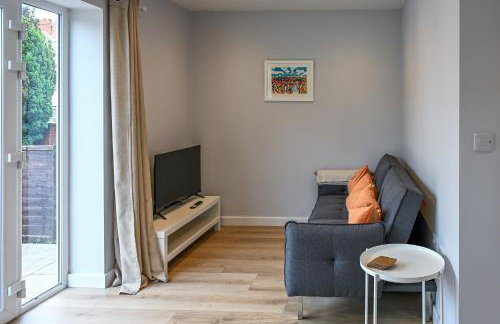 Dings House With FREE Parking In Super Central South West City Location By STAE-Homes - Foto 8