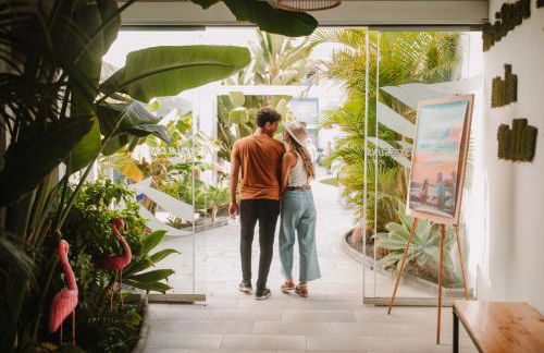 Bristol Sunset Beach - Holiday Apartments - Photo 34