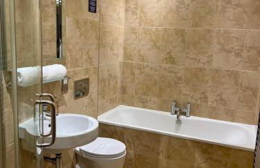 Kensington House by Warren Collection - Photo 22