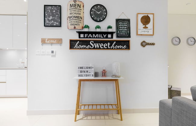 FAM Living - City Walk Mall - Photo 54