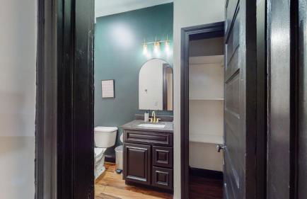 Stylish 2nd Floor Apartment with Pool Table Office Space near Churchill Downs - Foto 21