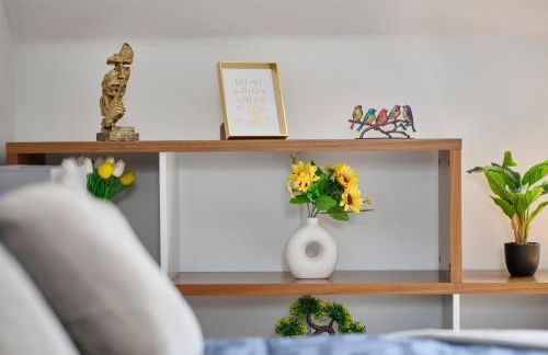 Cherish Stays spacious & amazing 3 Bed House in Hayes & Heathrow - Foto 32