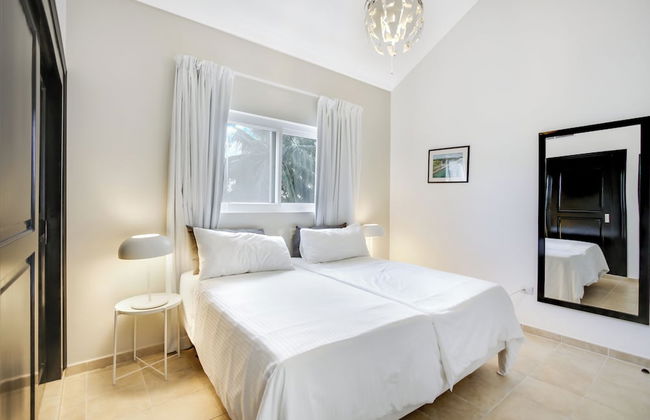 Lake View Cocotal Villa - Jacuzzi &Pool - Foto 11