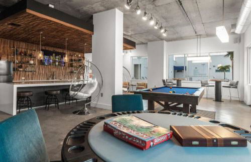 Spacious 2BR Retreat Perfect for Tropicana Events - Foto 27