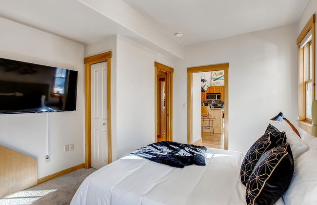 Brilliant Posh Home - Backs to Poudre River Trail - Foto 4