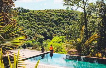 "Les Hauts du Marquet" - Meublé de tourisme 5 Etoiles - Gîte de groupe 15 Personnes en Cévennes - Piscine à débordement - Balnéo - Sauna - Nature - Foto 1