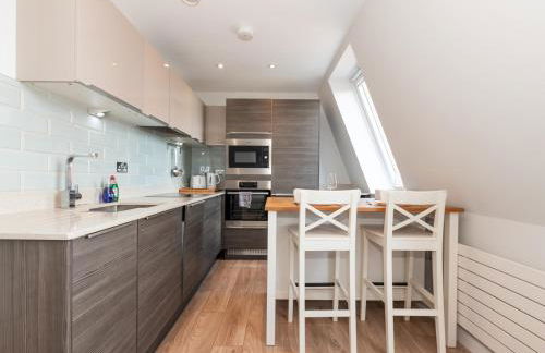 Cosy Central Stylish Apartment in Twickenham - Pass the Keys - Foto 2