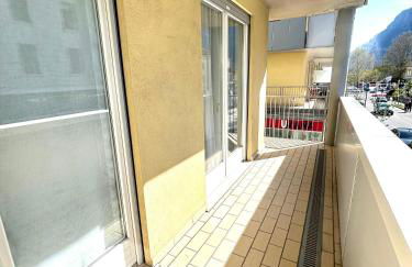 Riva Family Home - Central Apartment - Photo 31