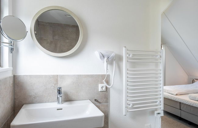 4 bedroom House in Noordwijk with garden and terrace - Photo 8