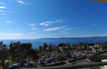 Bright apartment with sea view in Saint-Raphaël - Foto 1