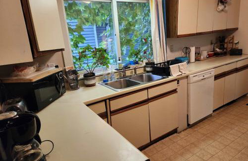 Cozy 3 Bedroom House in Downtown Ithaca - Foto 9