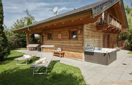 Bayern Chalets bei Salzburg und Berchtesgaden mit Whirlpool und Sauna - Foto 23