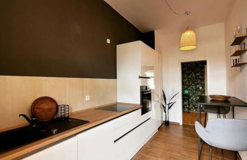 Design Altbauwohnung mit Balkon und Parkplatz - Foto 30