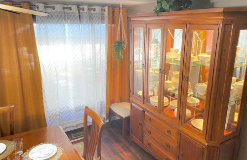 Stylish two homes in one house 6 bedrooms 2 kitchens - Foto 40