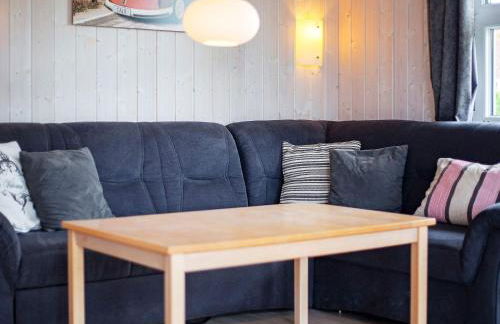 4 person holiday home in GROEMITZ - Photo 9