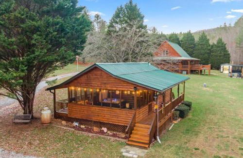 TNT II - Creek Front, Hot Tub, Fire Pit - Foto 18