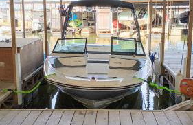 F Lakefront! Remodeled, Sleeps 4, Boat Slip, Patio, WiFi, Cable, Pool - Foto 45