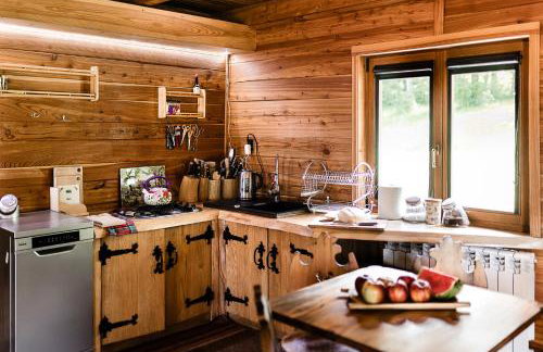 Myśliwska chata na skraju lasu - Foto 7