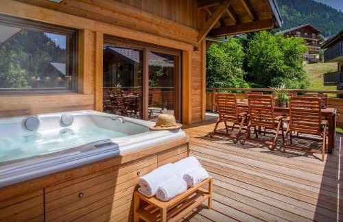 Solly Nook - OVO Network - Foto 2