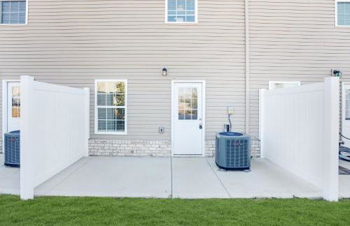 Make Lemonade in luxury w king bed and free parking plus 40 minutes to Nashville - Foto 2