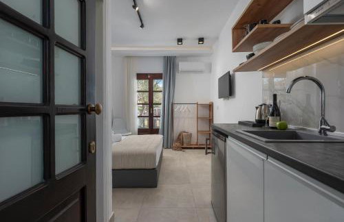 Eleon Suites & Apartments - Photo 54
