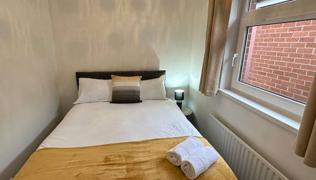 2br Stylish Ormeau Road House - Foto 2, Habitación