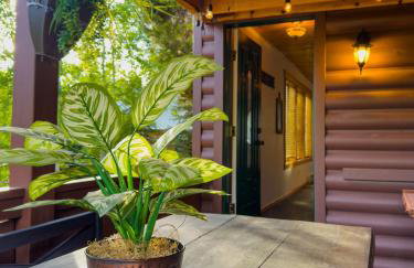 The Carriage House Walk to River Lake In Town - Foto 13