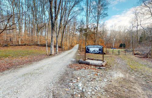 12 Mi to Downtown Hot Tub, Fire Pit Game Room! - Foto 37