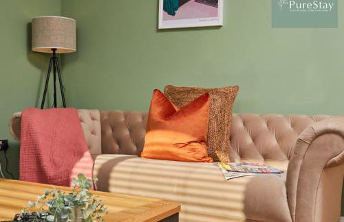 Fabulous Manchester House - 5 Beds Sleeps 8 - Free Parking - by PureStay - Foto 14