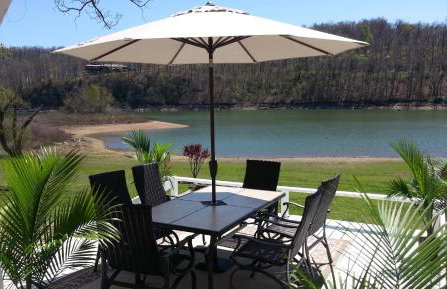 Lakehouse has Spectacular View plus Easy Access! - Foto 1