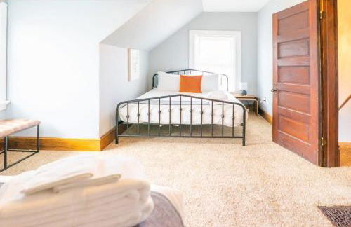 Elegant Shaw 5BR with Comfort in Mind ABODEbucks - Photo 42