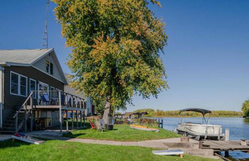 Wolf River Multi-Family Retreat - Sleeps 14 Pontoon Boat Paddle Boards Firepit - Foto 20
