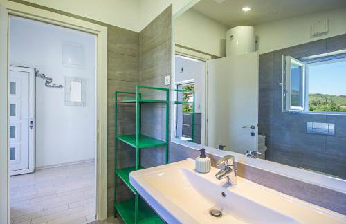 Villa Ume - heated pool, sauna, volleyball court - Photo 37