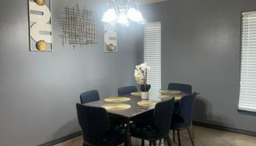 Charming 3-Bedroom Retreat in Prime Neighborhood - Foto 2