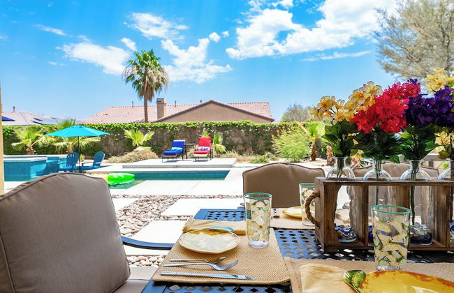 Luxurious 5BR Resort Style Home w/ Pool & Spa - Foto 45