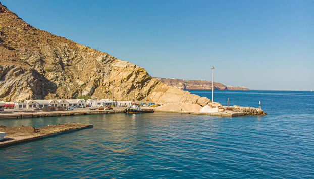 Paseo en barco por la Caldera de Santorini - Foto 2