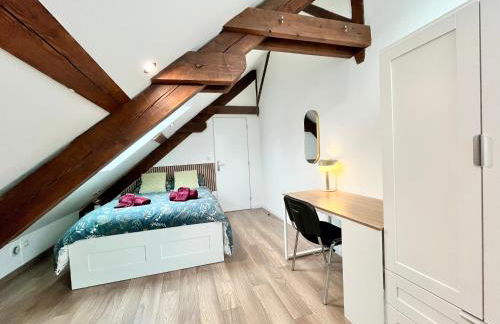 Large Family Duplex - 3 Rooms - Games Room - Near Center and Station - Parking - Quiet - Foto 9