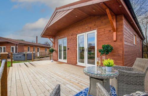 Cozy Luxury Cabin Retreat with Superking Bed - Foto 15