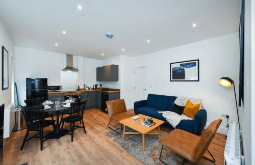 Charming 2Bed Flat - Spacious & Prime Location - Foto 9