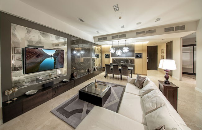 Sky Tower Apartments - Photo 38