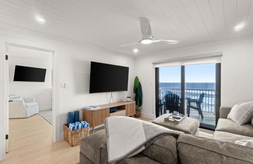 Serenity Shores Renovated Top Floor Condo w Stunning Ocean Views - Foto 35