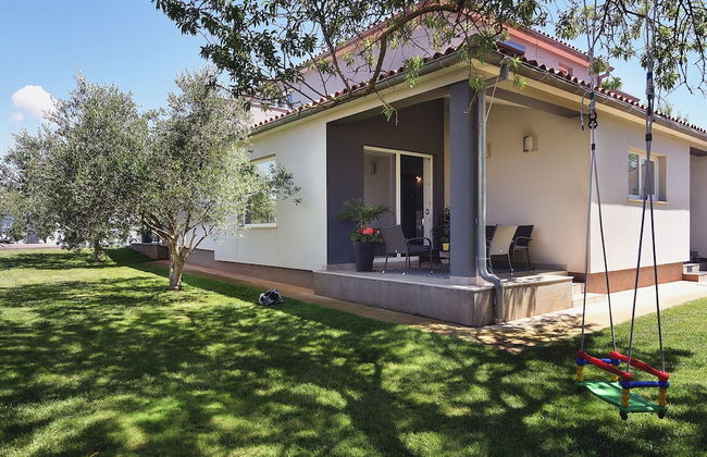 Villa in Pula Near Beach With Private Pool - Foto 40