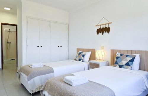 GOLDEN SUN - Sunny Balcony, Sea View, Beach, AC - Photo 28