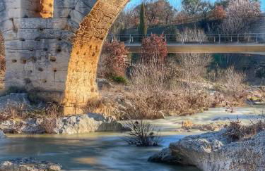La Terrasse - Entire townhouse in hilltop village - Foto 22